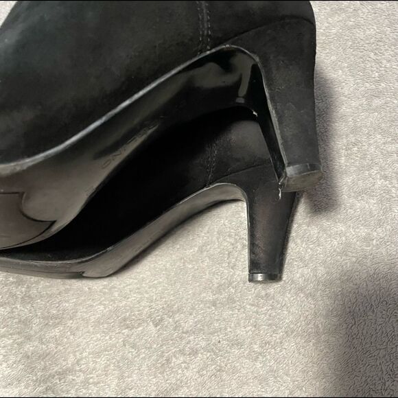 BANDOLINO knee high leather boots size 8M. Do have some marks. - Picture 7 of 11